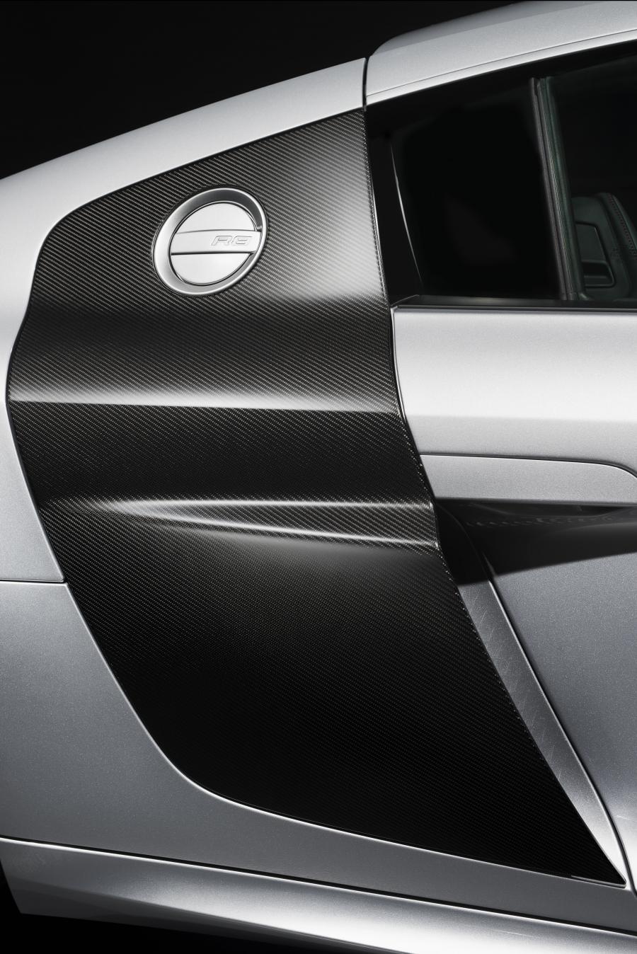 Детали экстерьера Audi R8 Competition 2014 года  (фото 8 из 14)